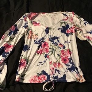 White flower print long sleeve